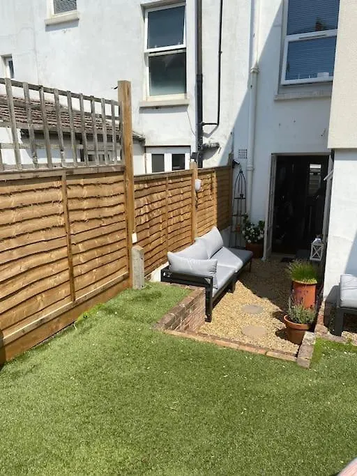 Holiday home Poets Place - Lovely 4 Bedroom Townhouse With Garden Brighton