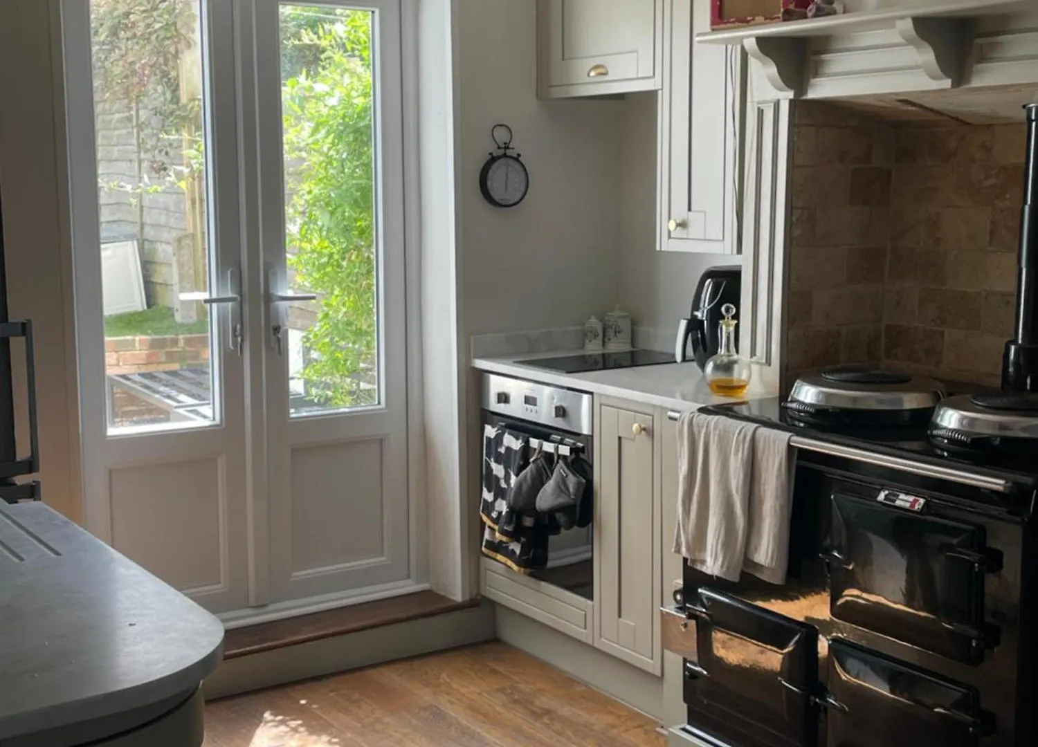Poets Place - Lovely 4 Bedroom Townhouse With Garden Brighton